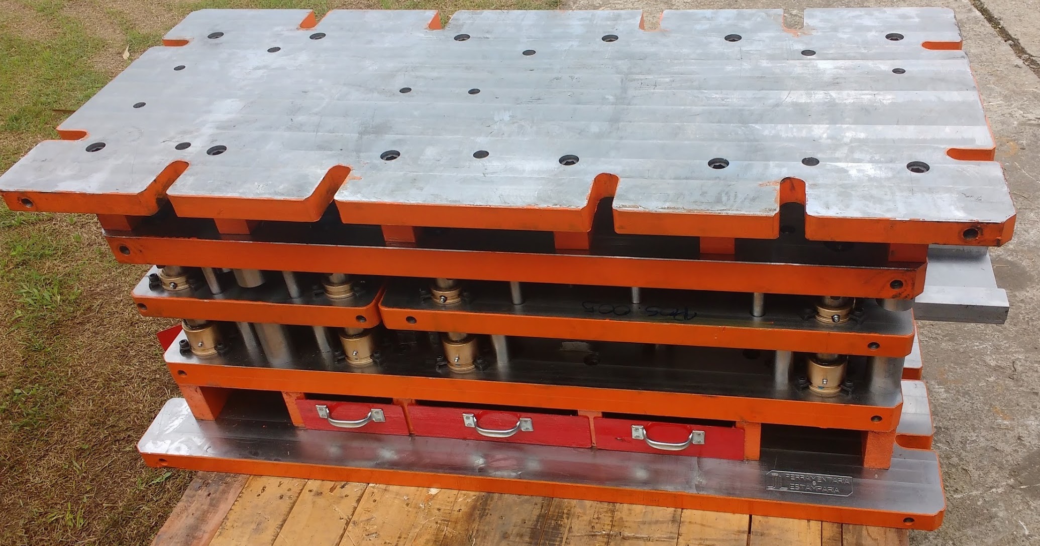 FERRAMENTA PROGRESSIVA 4.jpg